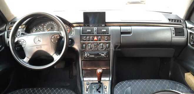 Mercedes E 200 1997, 214,677 km - 2.0 l - Bakı