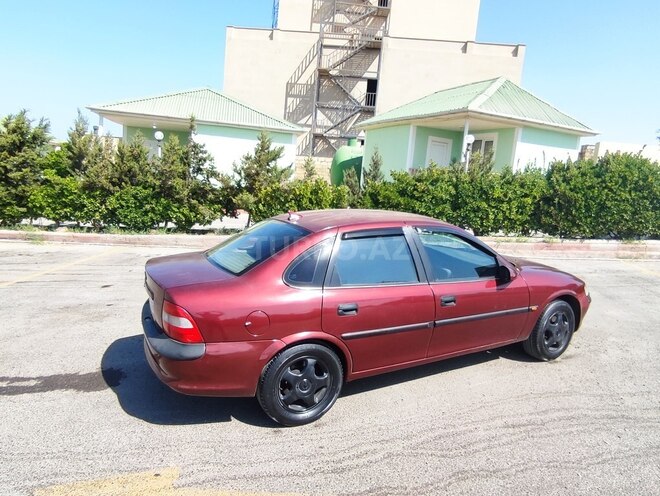 Opel Vectra 1996, 352,424 km - 1.8 л - Sumqayıt