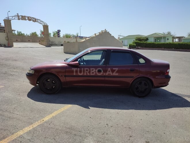Opel Vectra 1996, 352,424 km - 1.8 л - Sumqayıt