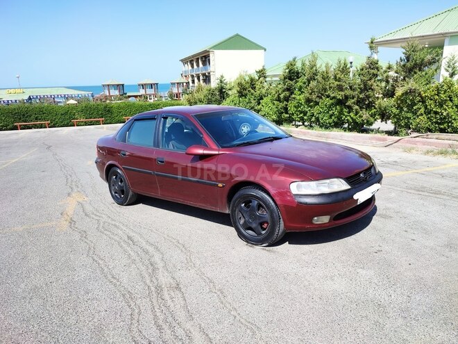 Opel Vectra 1996, 352,424 km - 1.8 л - Sumqayıt