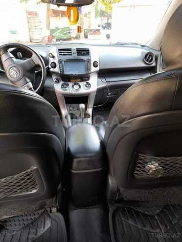 Toyota RAV4 2006, 195,000 km - 2.0 л - Bakı
