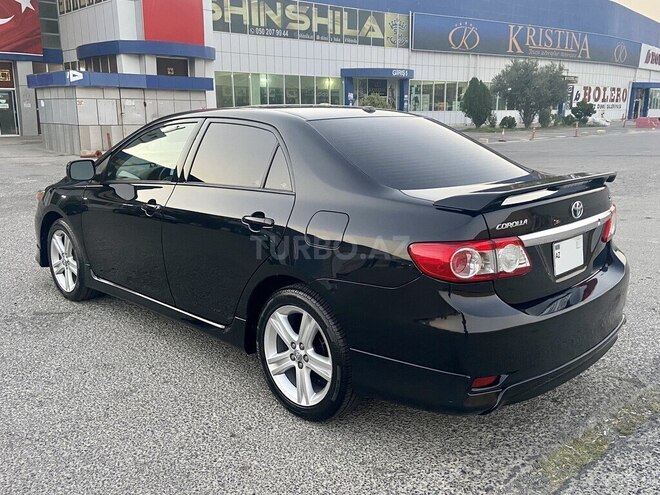 Toyota Corolla 2013, 145,000 km - 1.8 l - Bakı