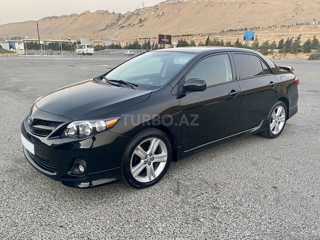 Toyota Corolla 2013, 145,000 km - 1.8 l - Bakı