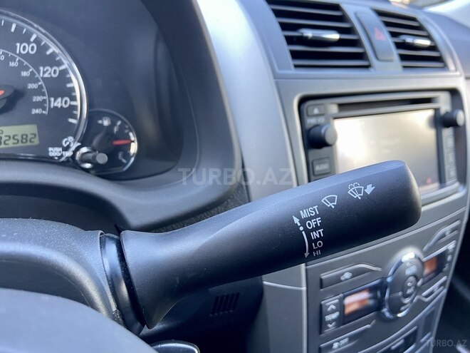 Toyota Corolla 2013, 145,000 km - 1.8 l - Bakı