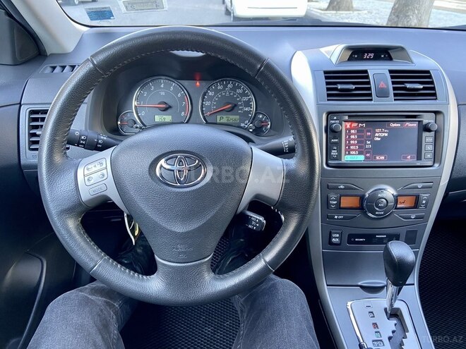 Toyota Corolla 2013, 145,000 km - 1.8 l - Bakı