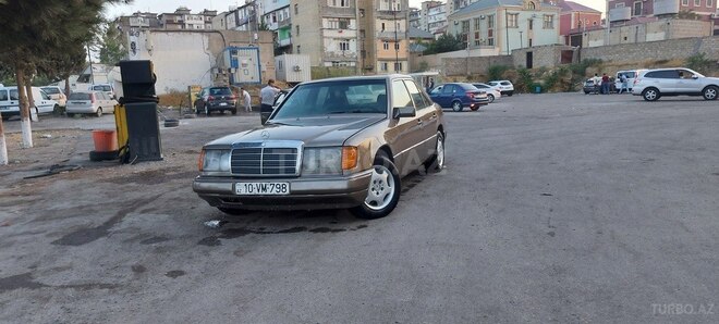 Mercedes E 200 1989, 425,385 km - 2.0 л - Bakı