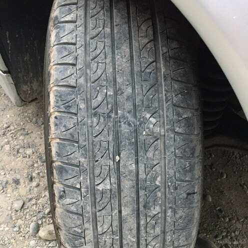 Mercedes E 220 2001, 413,582 km - 2.2 l - Tovuz