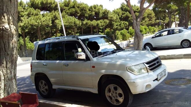 Mitsubishi Pajero io 2000, 400,000 km - 2.0 л - Bakı