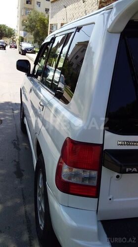Mitsubishi Pajero io 2000, 400,000 km - 2.0 л - Bakı