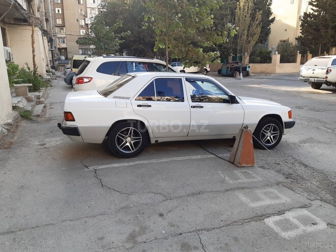 Mercedes 190 1992, 380,000 km - 2.0 l - Bakı