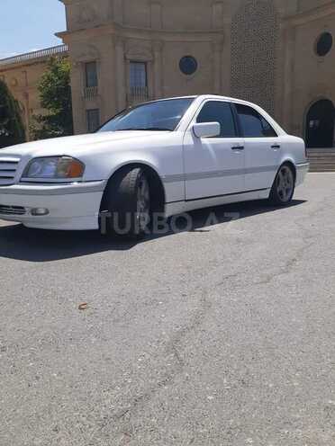 Mercedes C 230 2000, 230,000 km - 2.3 l - Bakı