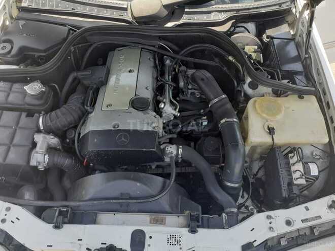 Mercedes C 230 2000, 230,000 km - 2.3 l - Bakı