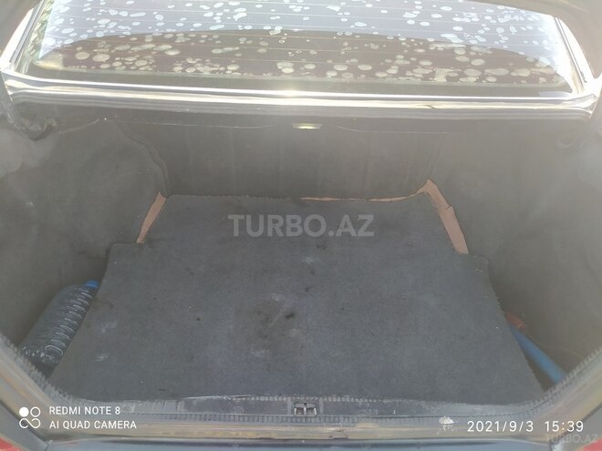 Mercedes E 250 1993, 501,652 km - 2.5 l - Beyləqan