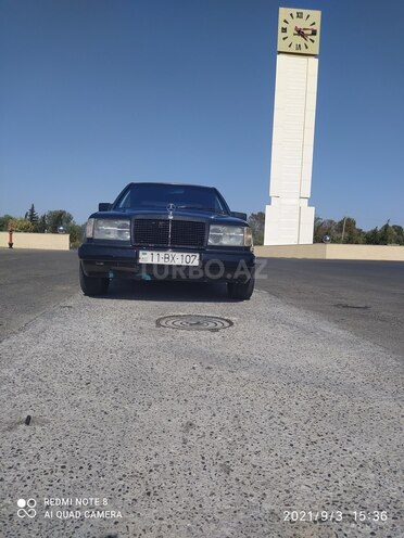 Mercedes E 250 1993, 501,652 km - 2.5 l - Beyləqan