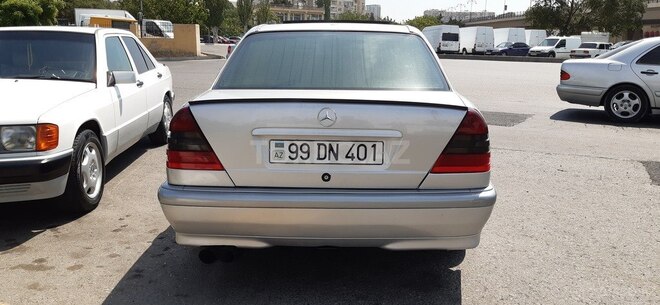 Mercedes C 230 1998, 498,000 km - 2.3 л - Bakı