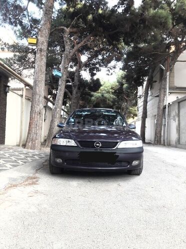 Opel Vectra 1997, 250,000 km - 1.8 л - Bakı