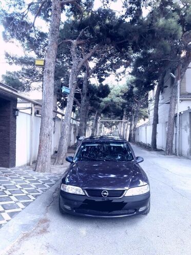 Opel Vectra 1997, 250,000 km - 1.8 л - Bakı