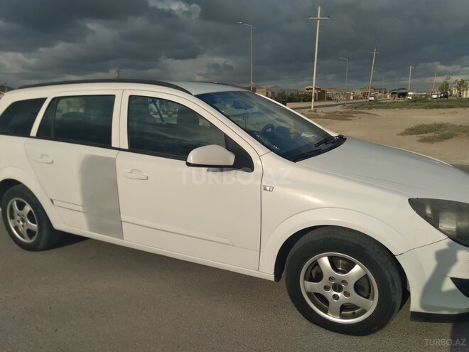 Opel Astra 2006, 310,000 km - 1.7 l - Bakı