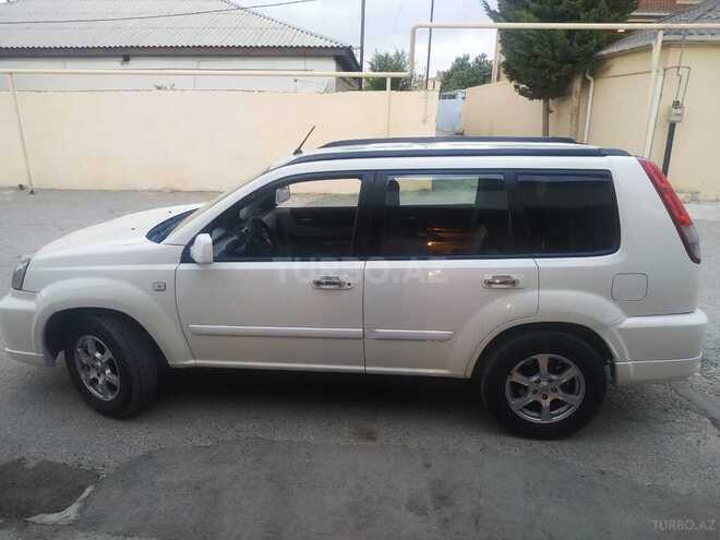 Nissan X-Trail 2004, 208,000 km - 2.0 л - Bakı