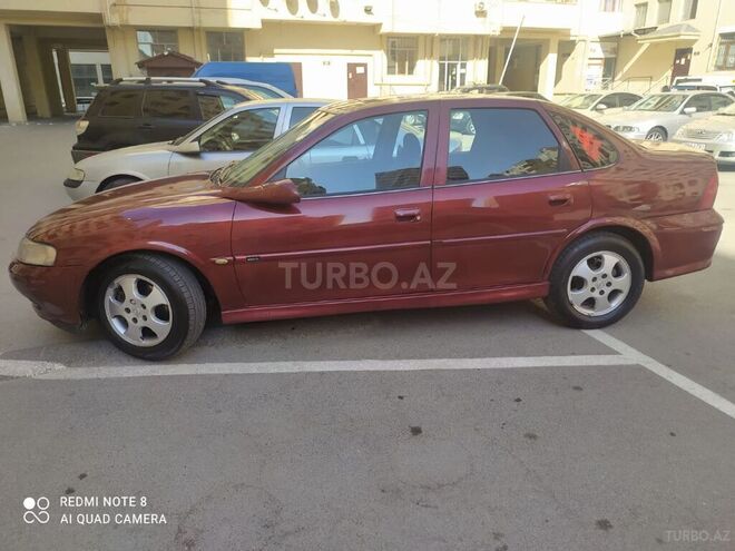 Opel Vectra 1999, 386,000 km - 2.0 l - Bakı
