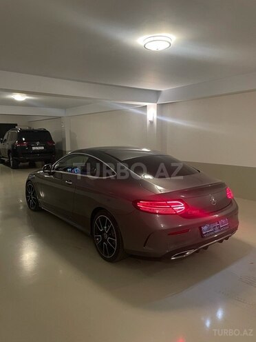 Mercedes C 300 2018, 28,000 km - 2.0 л - Bakı