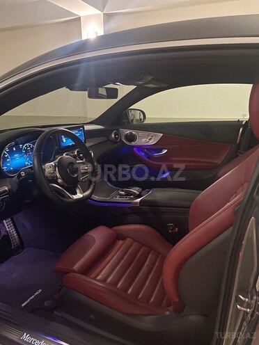 Mercedes C 300 2018, 28,000 km - 2.0 л - Bakı