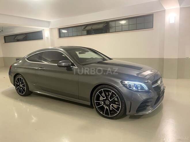 Mercedes C 300 2018, 28,000 km - 2.0 л - Bakı