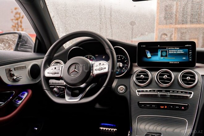 Mercedes C 300 2018, 28,000 km - 2.0 л - Bakı