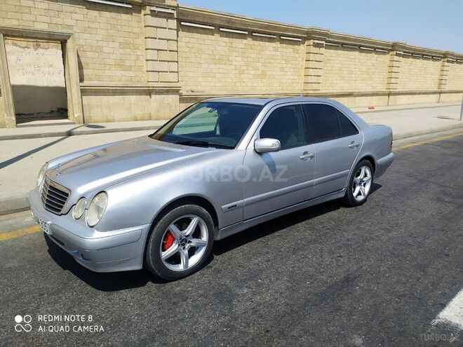Mercedes E 220 2001, 500,000 km - 2.2 л - Bakı