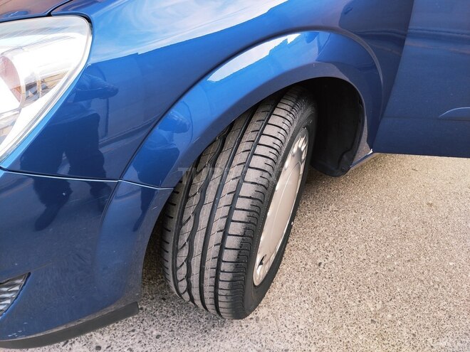 Opel Astra 2007, 178,577 km - 1.4 л - Bakı
