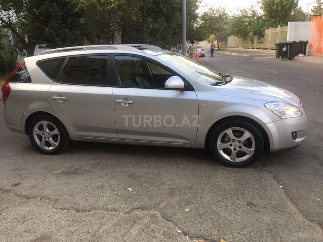 Kia Ceed 2009, 248,184 km - 1.6 л - Bakı