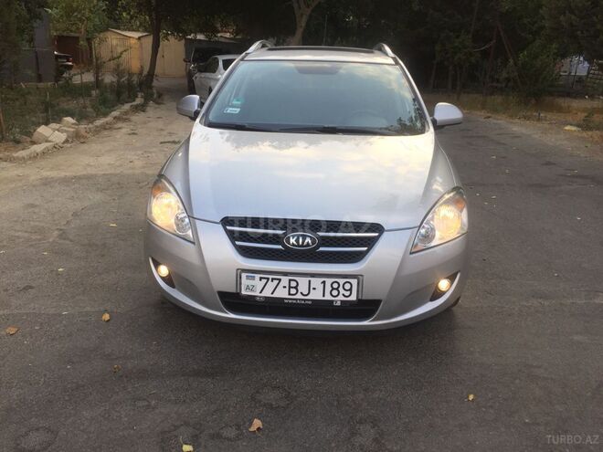 Kia Ceed 2009, 248,184 km - 1.6 л - Bakı