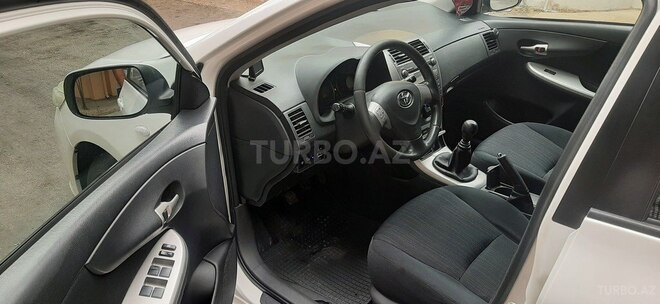 Toyota Corolla 2008, 186,000 km - 1.4 l - Bakı