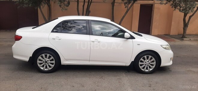 Toyota Corolla 2008, 186,000 km - 1.4 l - Bakı