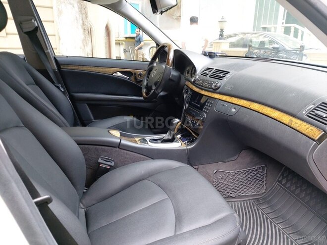 Mercedes E 280 2006, 314,000 km - 3.0 l - Bakı