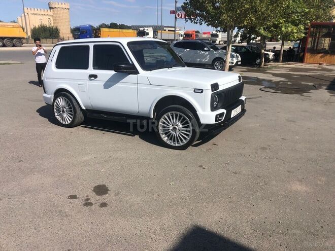 LADA (VAZ) Niva 2015, 89,000 km - 1.7 l - Qazax