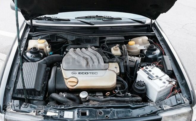 Opel Astra 1996, 295,000 km - 1.6 l - Bakı