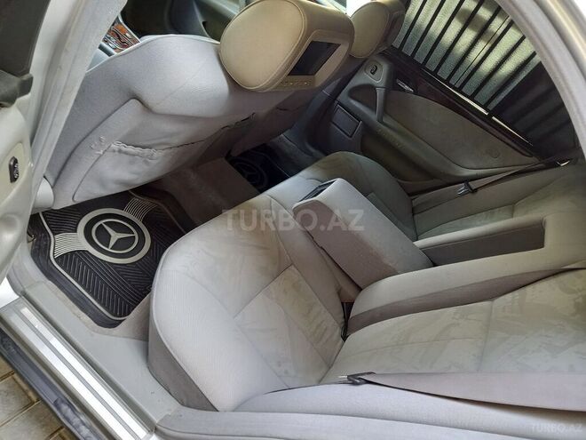 Mercedes E 280 1999, 220,000 km - 2.8 l - Mingəçevir