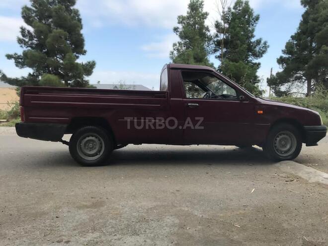 IJ 27175 2001, 132,000 km - 1.6 л - Bərdə