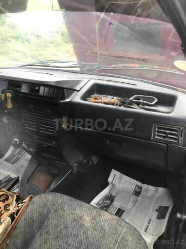 IJ 27175 2001, 132,000 km - 1.6 л - Bərdə