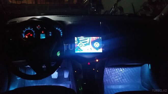 Chevrolet Cruze 2013, 20,102 km - 1.8 л - Zaqatala