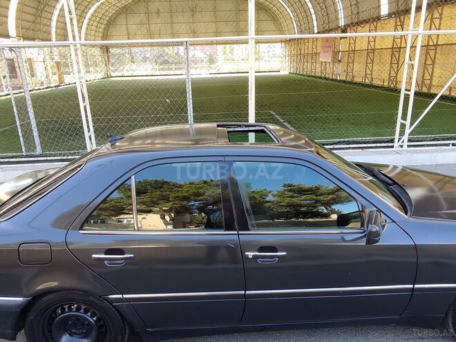 Mercedes C 220 1995, 394,502 km - 2.2 л - Bakı