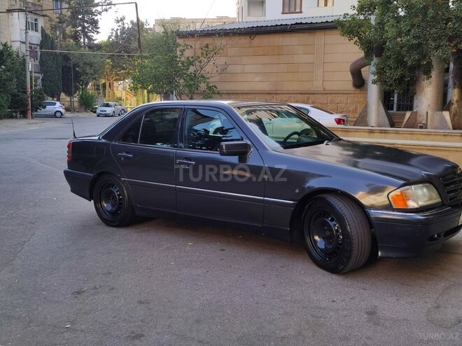 Mercedes C 220 1995, 394,502 km - 2.2 л - Bakı
