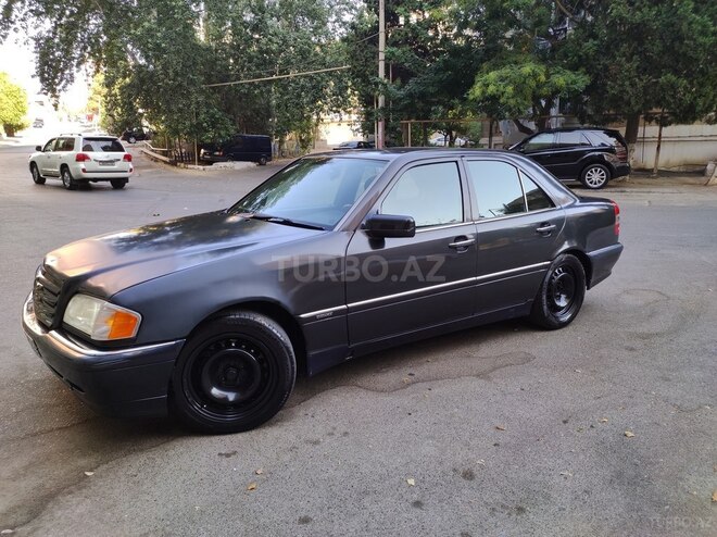 Mercedes C 220 1995, 394,502 km - 2.2 л - Bakı