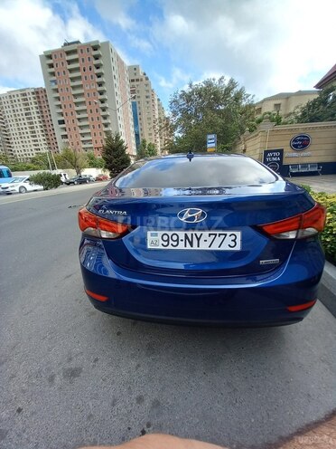 Hyundai Elantra 2015, 112,800 km - 1.8 л - Bakı
