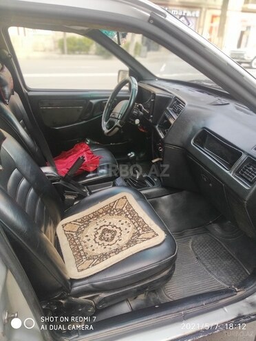 Ford Sierra 1983, 189,654 km - 2.0 l - Gəncə