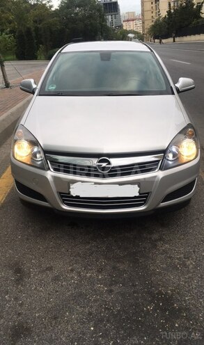 Opel Astra 2010, 205,832 km - 1.3 l - Bakı