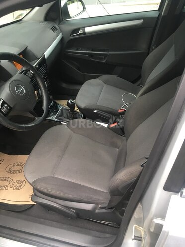 Opel Astra 2010, 205,832 km - 1.3 l - Bakı