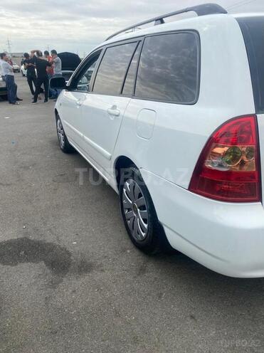 Toyota Corolla 2006, 220,000 km - 1.4 l - Bakı