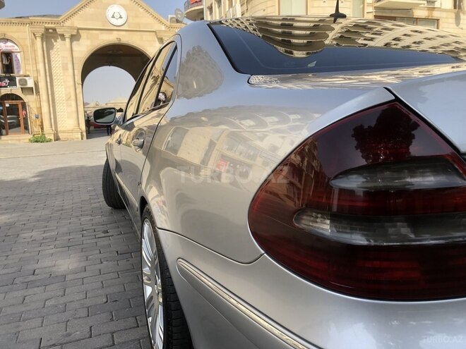 Mercedes E 220 2003, 230,000 km - 2.2 l - Xırdalan